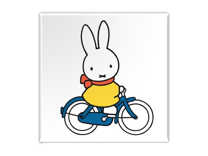 Fridge magnet, Miffy is cycling