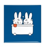 Aimant de réfrigérateur, Miffy prend un bain