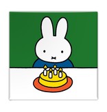 Imán de nevera, Miffy con pastel