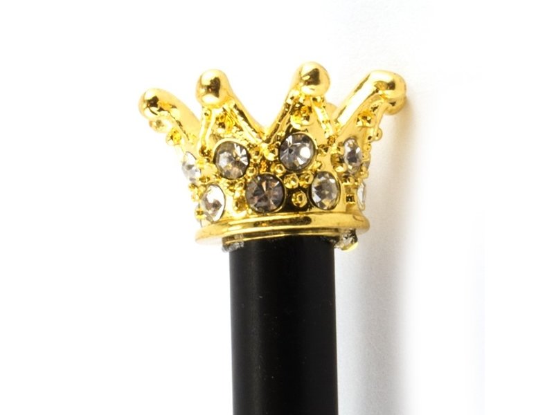 Crayon noir avec couronne de princesse en or