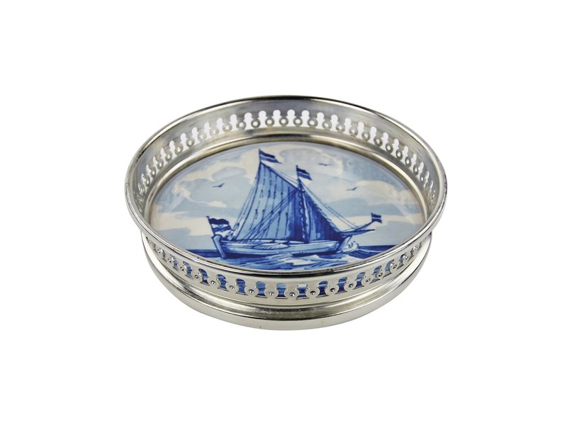 Delft blue bottle coaster ship