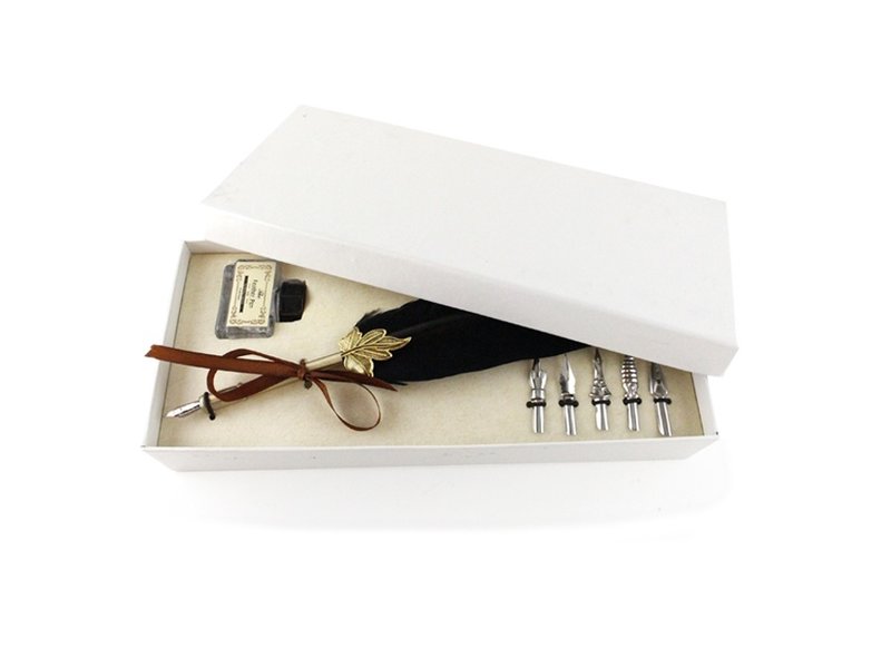 Caja de caligrafía, pluma y tintero, plumín negro, caja blanca