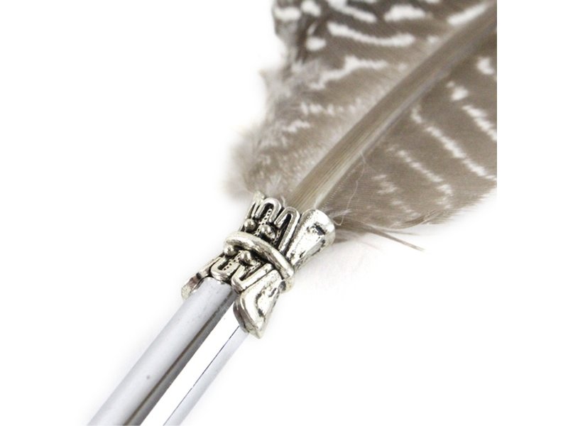 Guinea fowl ball pen