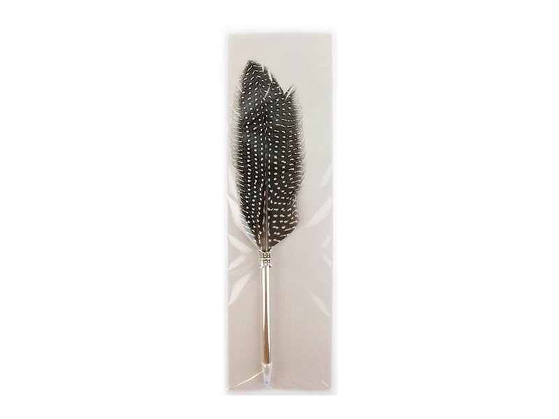 Guinea fowl ball pen