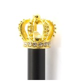 Bolígrafo negro con corona dorada
