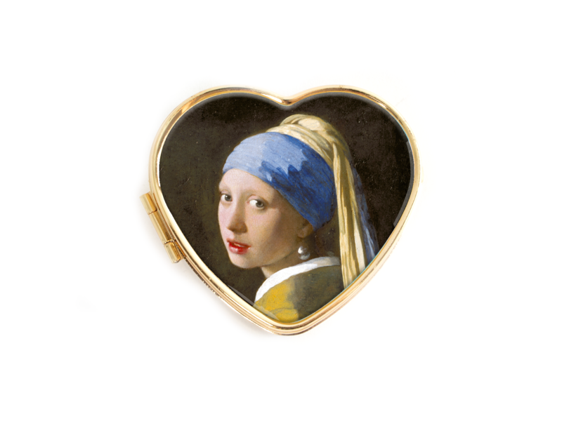 Pillbox heartshape , Vermeer, Girl with the Pearl Earring