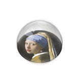 Pisapapeles de vidrio convexo, Vermeer, Chica con un arete de perla