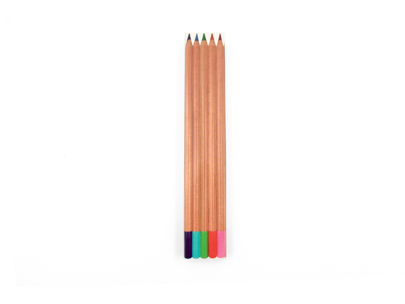 Un juego de 10 lápices de colores