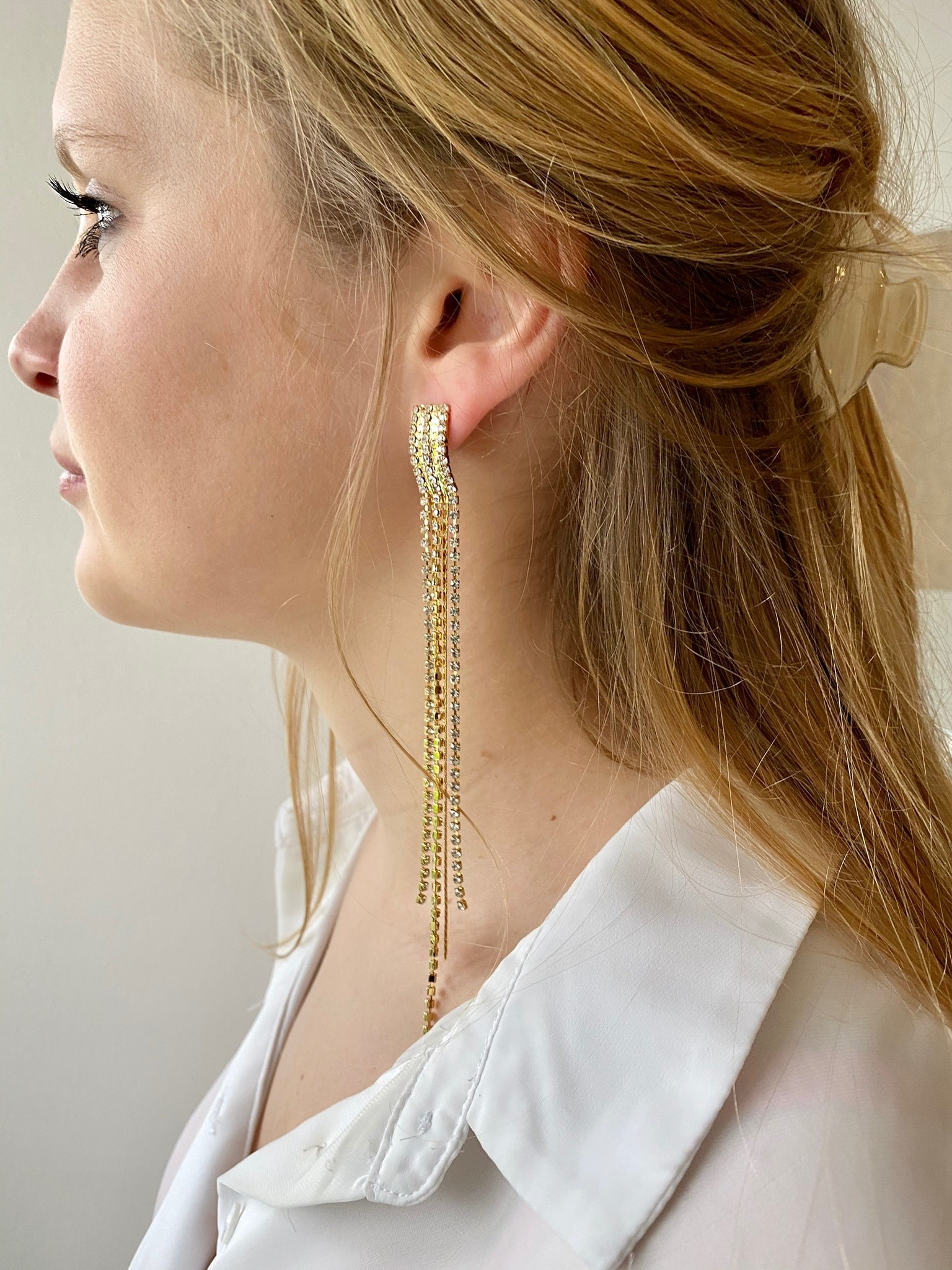 CLUB MANHATTAN STATEMENT SHINE EARRINGS LE TREND