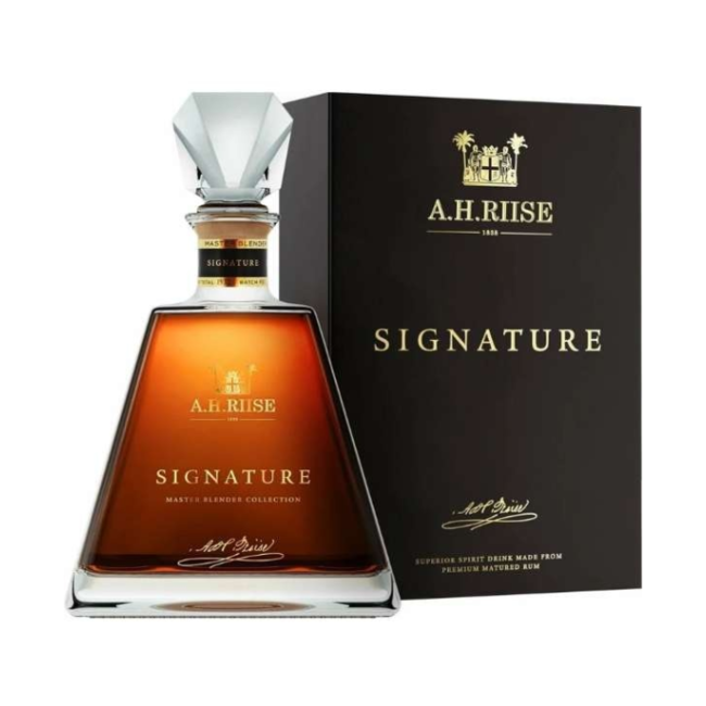 A.H. Riise Signature Master Blender Collection