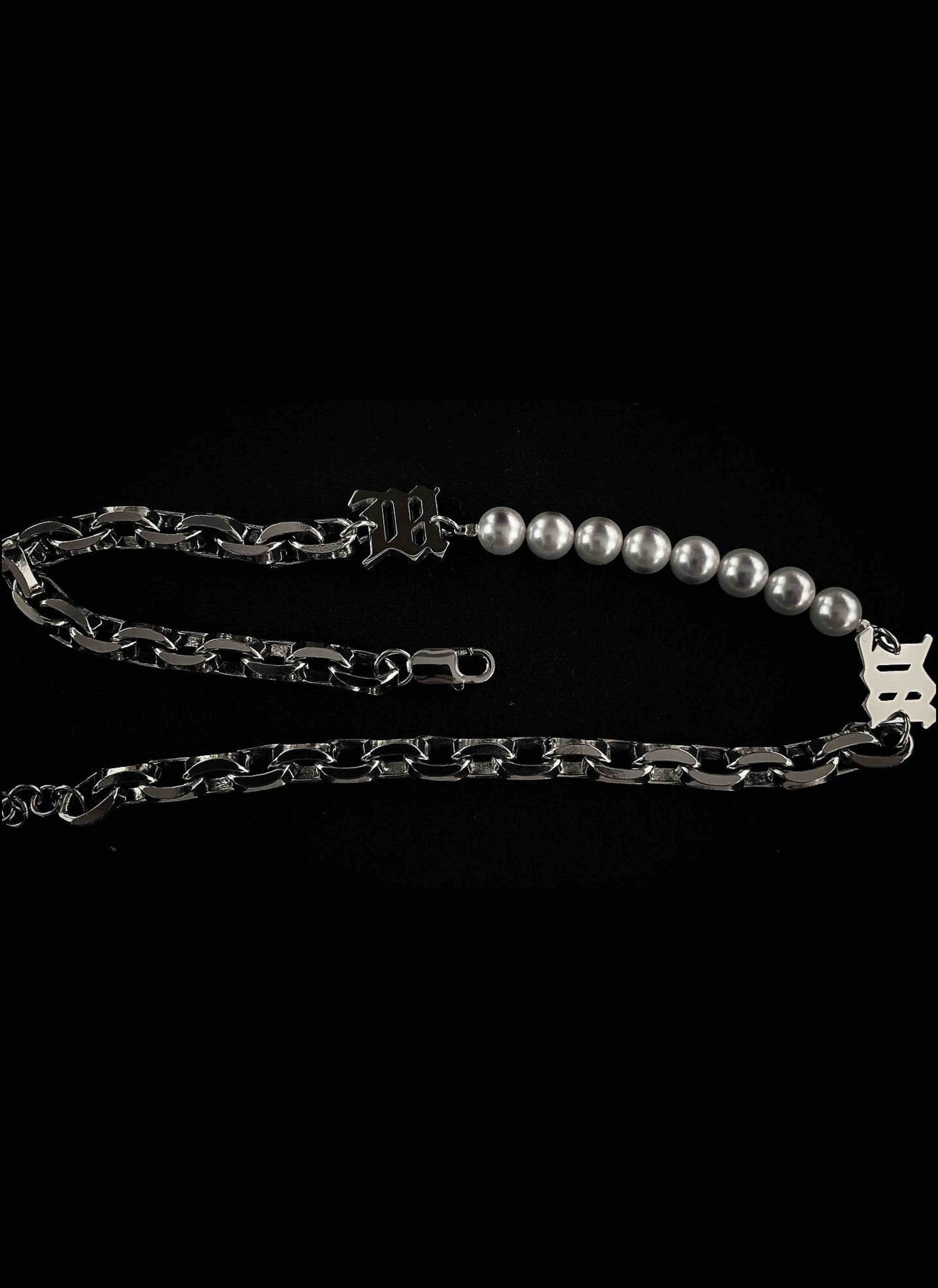 MISBHV Insert Pearl Chain Necklace 