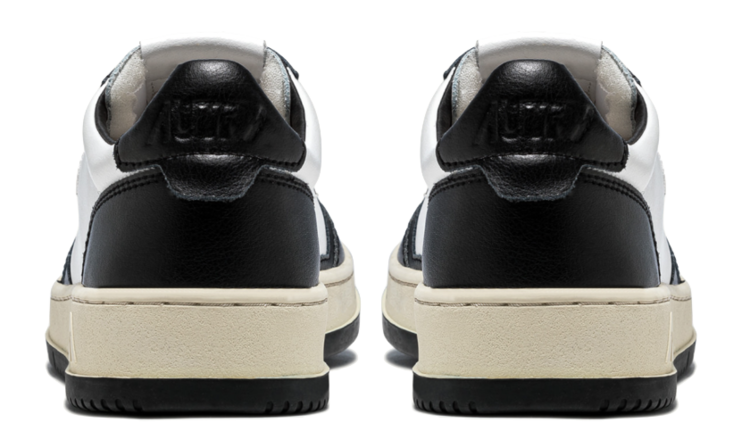 AUTRY Medalist Leather Low Sneakers 'Black/White'