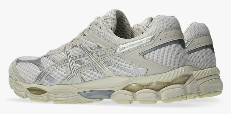 Asics GEL-CUMULUS 16 Sneakers 'Cream/Pure Silver'