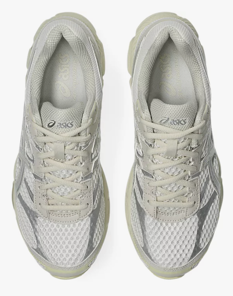 Asics GEL-CUMULUS 16 Sneakers 'Cream/Pure Silver'