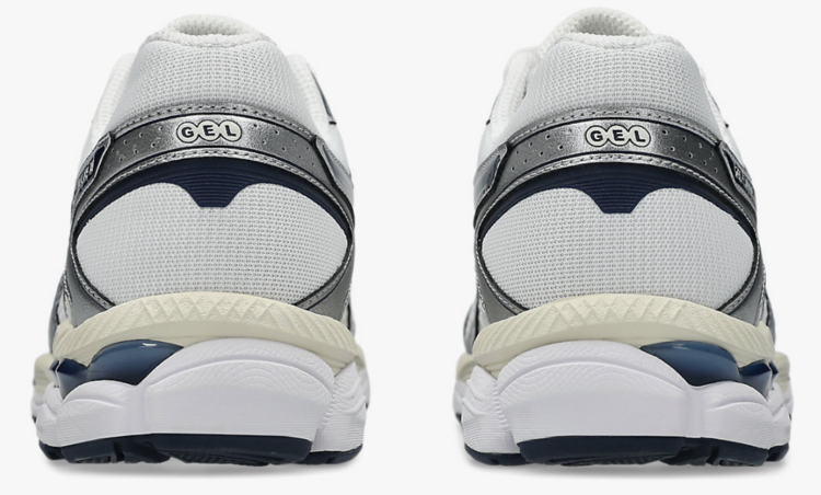 Asics GEL-CUMULUS 16 Sneakers 'White/Midnight'