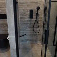 BWS Showerstick de Voetsteun Voor in de Douche Mat Zwart