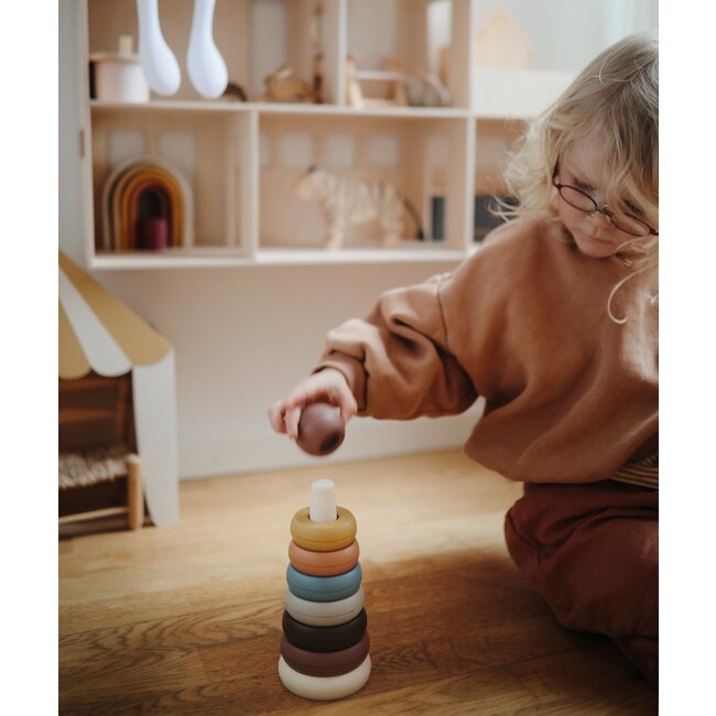 Mushie Ringtower Original