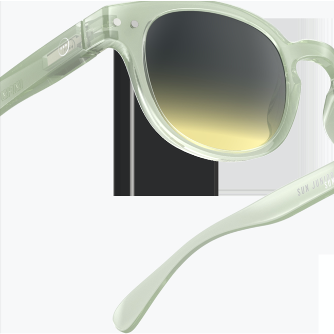 Izipizi junior zonnebril Quiet Green C  5-10 jaar