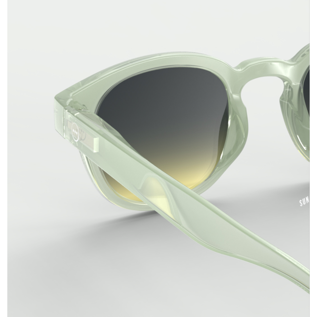 Izipizi junior zonnebril Quiet Green C  5-10 jaar