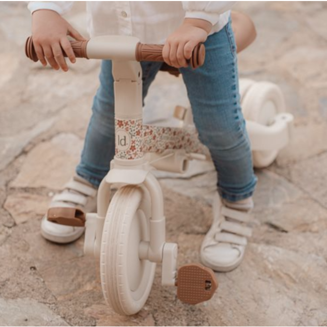 Little Dutch 4-in-1 driewieler Sunny flower