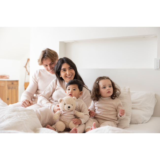 Feetje pyjama volwassenen wafel Family Edition stroopwafel