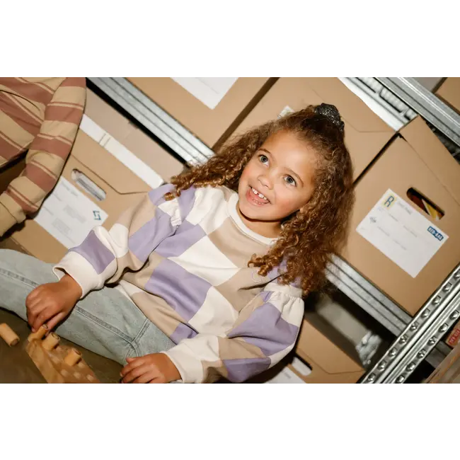 Daily7 sweater check daybreak