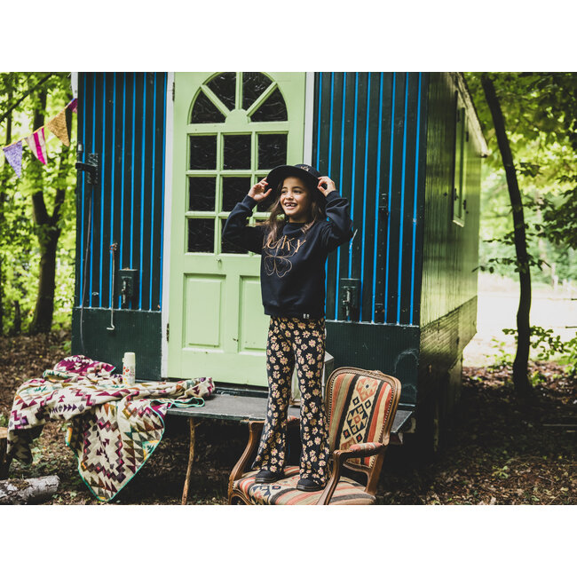 Little velvet flaire pants soft winterflower