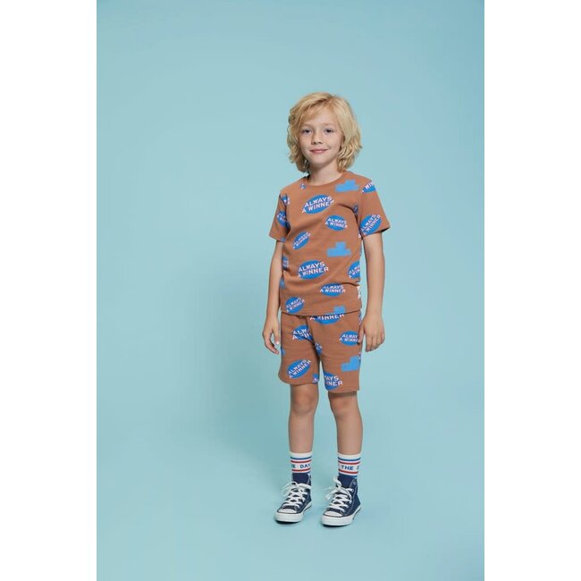 Sturdy t-shirt aop - Run the Day hazelnoot