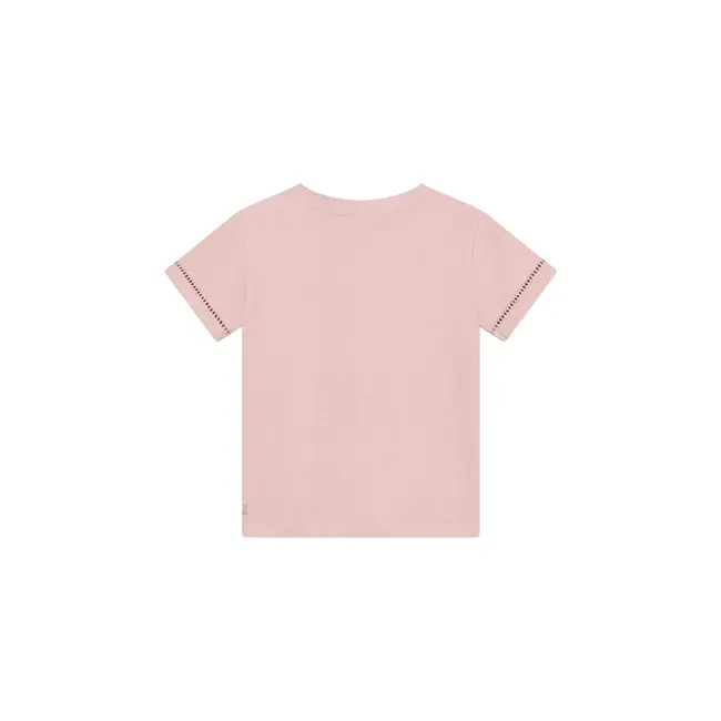 Daily7 t-shirt artwork silver pink