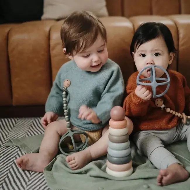 Mushie Teether ball tradewinds