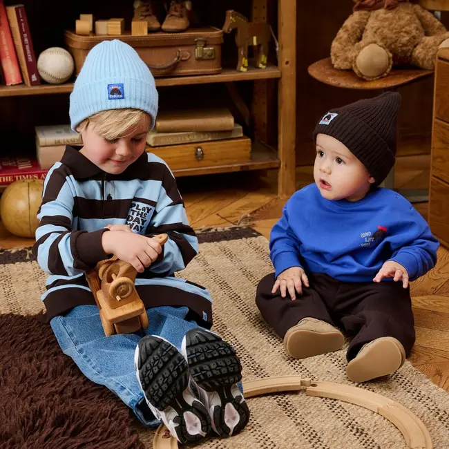 Z8 mini, Sweater Vinz - Electric blue