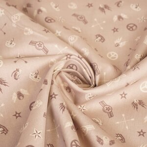 Katoen met army embleempjes beige