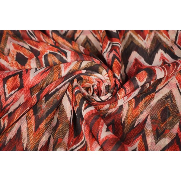 SALE Chiffon stof met vissengraat patroon roze