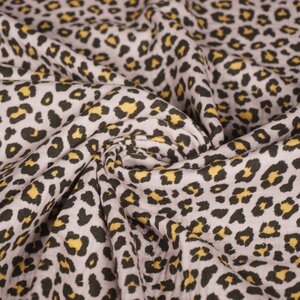  Hydrofiel met panterprint geel/grijs