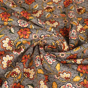 *** Viscose katoen slub beige met bloemen