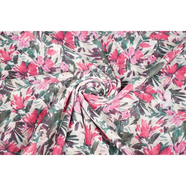 Coupon 258 Chiffon met roze bloemen en lurex 180 x 150 cm