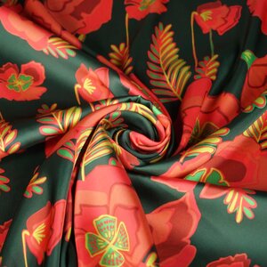  Satijn donkergroen met roze bloem