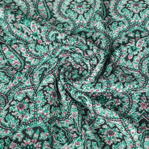  Polyester zwart met groene sierprint