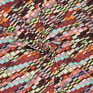  Viscose tricot met blokjesprint bordeaux