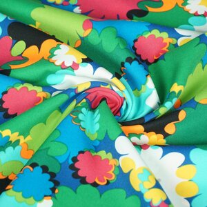  Burlington met gekleurde bloemen