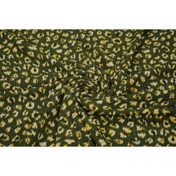 Coupon 620 Crinkle polyester groen met geel dierenprintje 170 x 150 cm