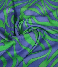  Viscose met gevlamd dessin in lila en groen