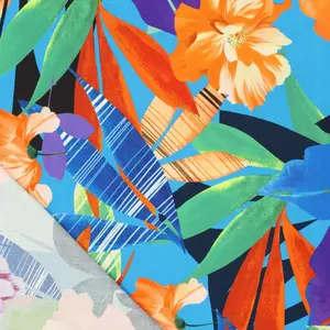 *** Viscose stretch met bloemenprint blauw