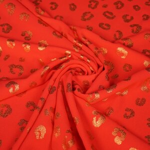 *** Crepe rood met gouden dierenprint