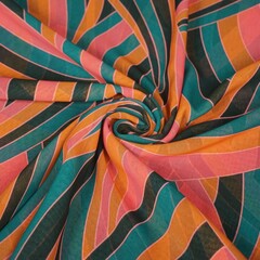  Coupon 271 Chiffon met gekleurd lijnenspel 180 x 140 cm
