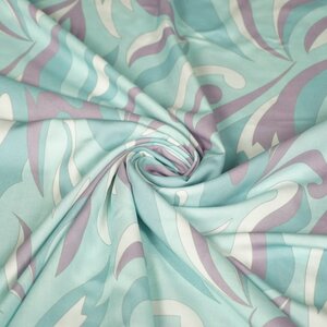 Coupon 662 Viscose met vloeiende vormen in pastelkleuren 170 x 140 cm