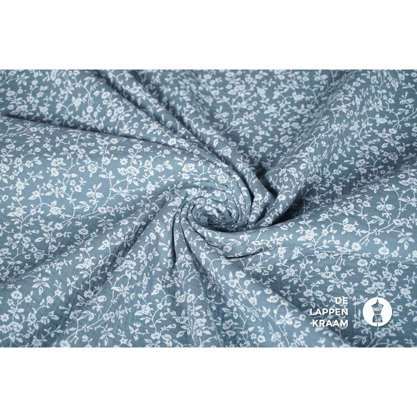 Hydrofiel stof jeansblauw met bloemetjes