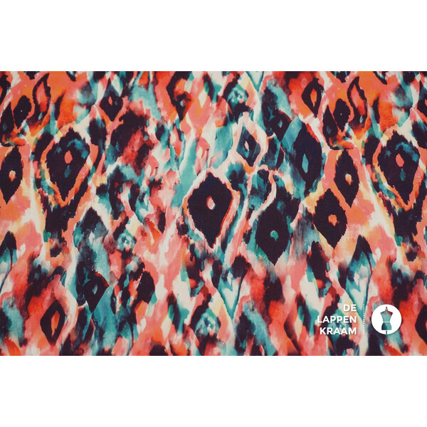 Coupon 741 Polyester stretch met ikat in koraal 170 x 150 cm