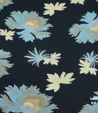  Coupon 63 Crepe donkerblauw met bloemen 170 x 170 cm