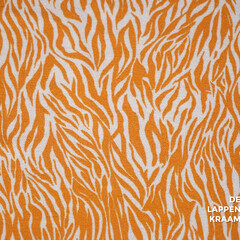  Coupon 28 Gebreid met oranje zebraprint 170 x 140 cm